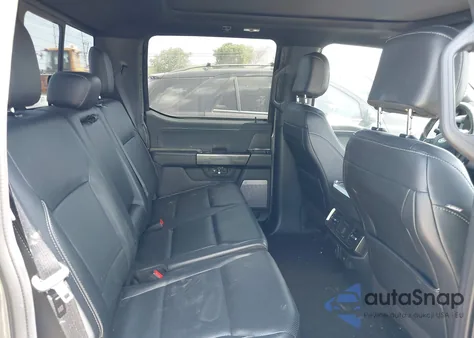 2023 Ford F150 Lariat z USA, uszkodzony, nr VIN 1FTFW1CD4PFC73835